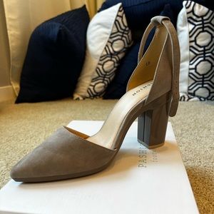 Pashion Footwear D’Orsay in Suede